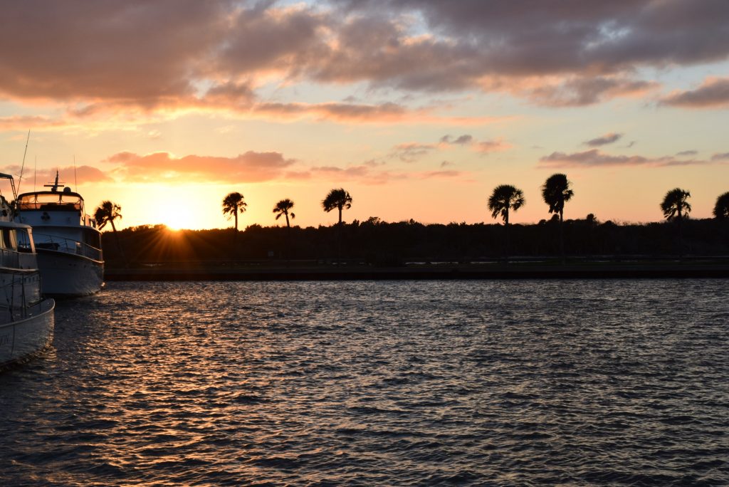 Another pretty sunset while at Marineland Marina