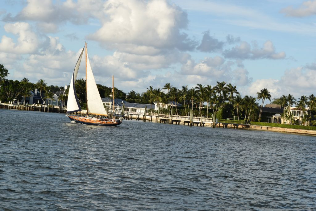 Lovely view at anchor in Lake Worth